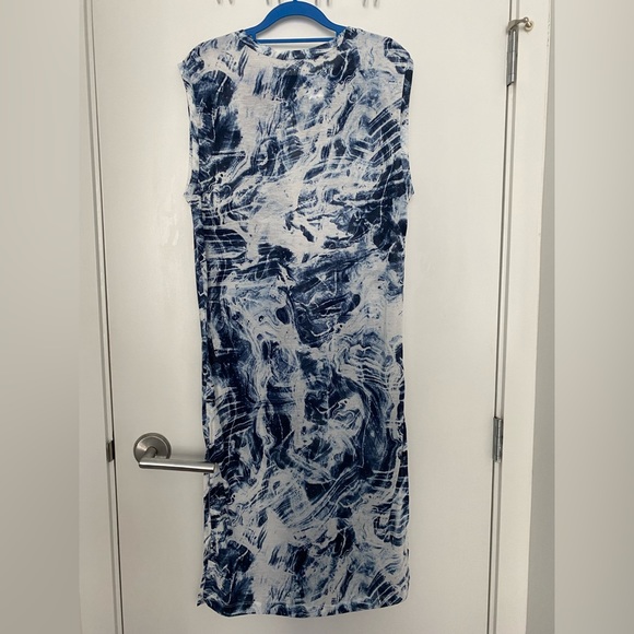 Light summer dress - Picture 5 of 7